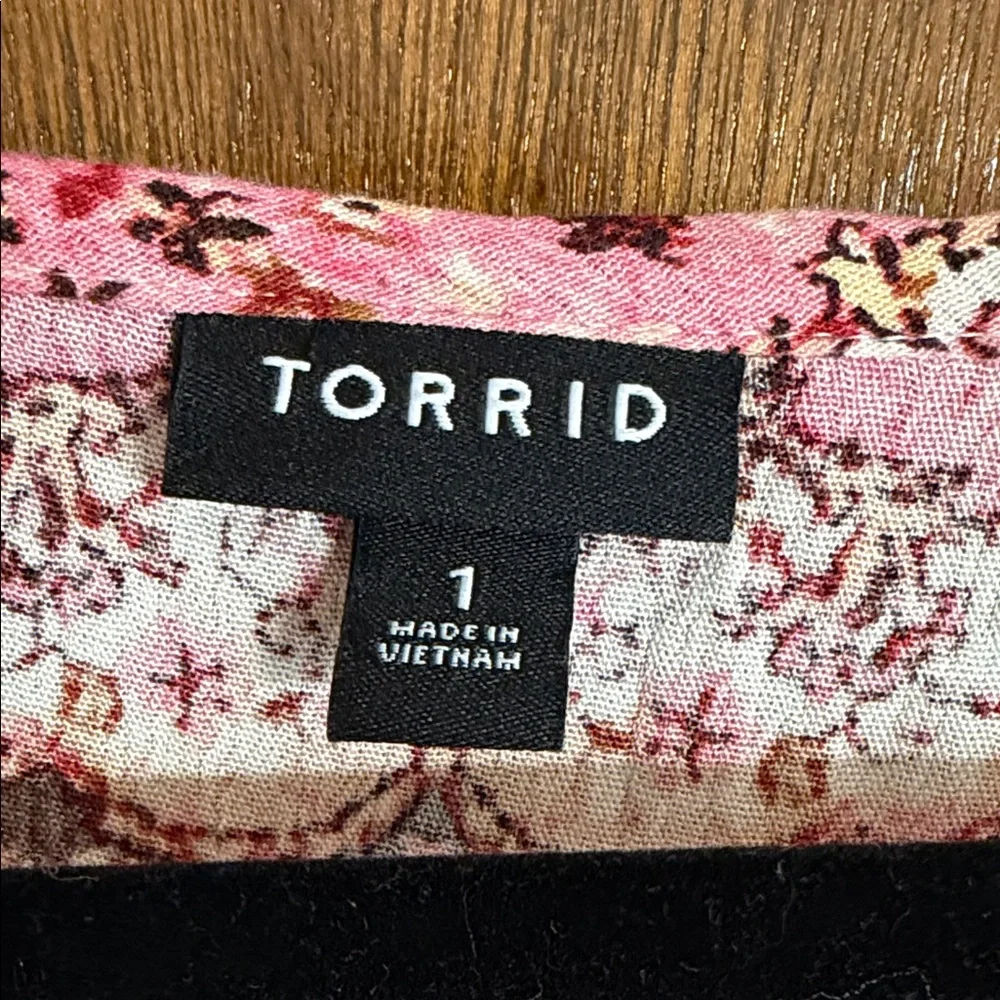Torrid Pink Floral Dress - Picture 2 of 2